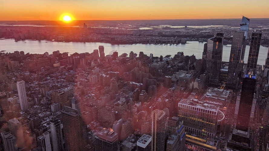 NYC_2024-02-06 17-17-26_PXL_20240206_221726249.LONG_EXPOSURE-01.COVER
